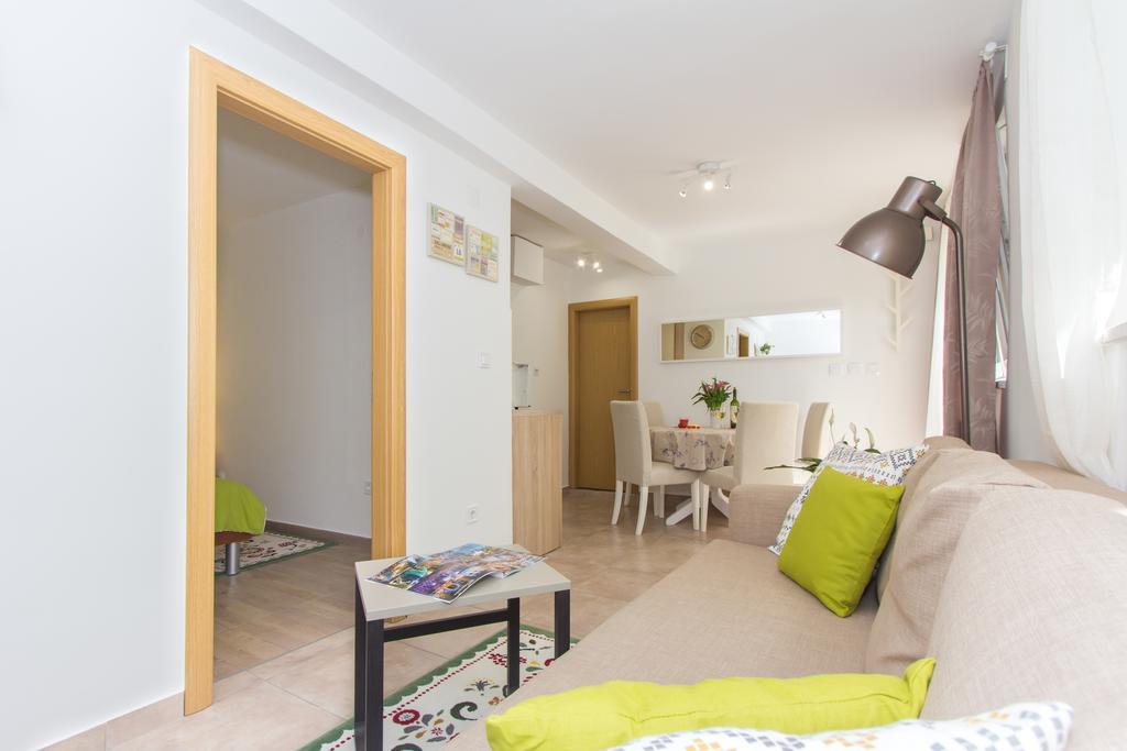 Apartment Shiny Love Split Exterior foto