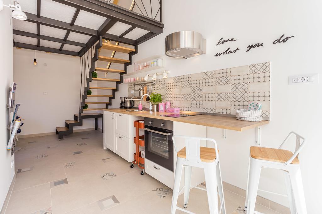 Apartment Shiny Love Split Exterior foto
