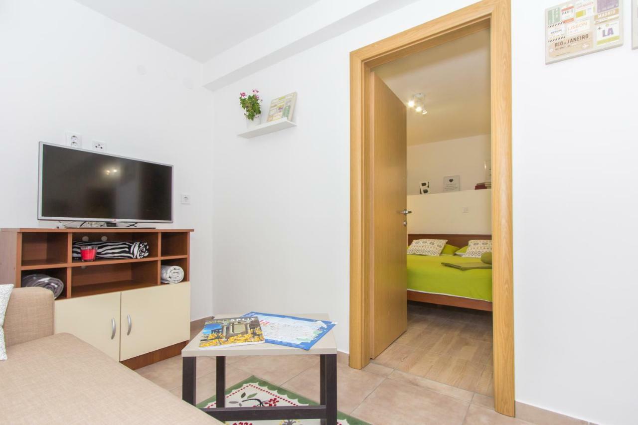 Apartment Shiny Love Split Exterior foto